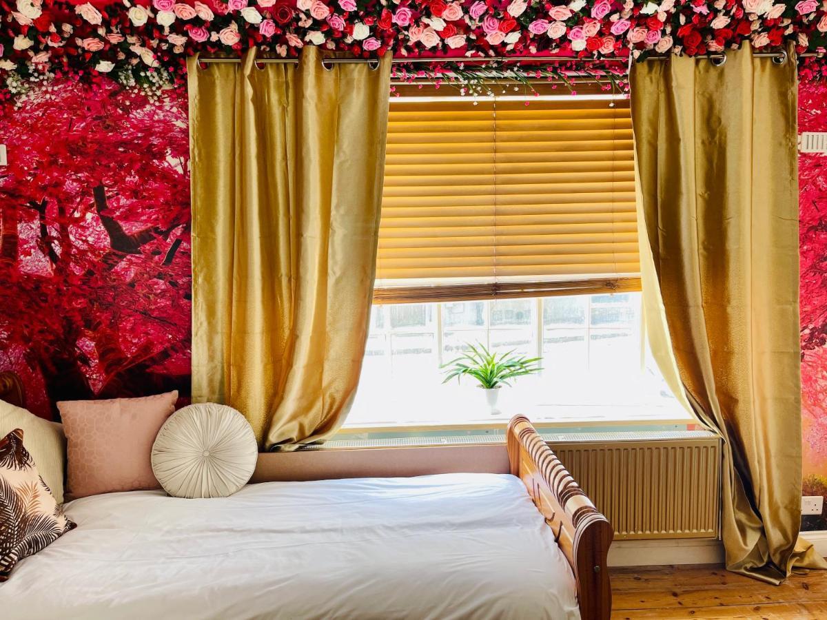Beachfront Party House For Stags & Hens Brighton Bagian luar foto