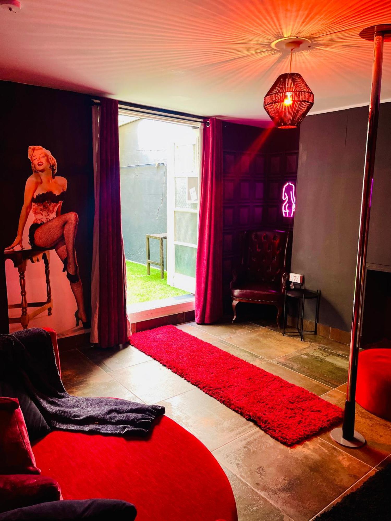 Beachfront Party House For Stags & Hens Brighton Bagian luar foto